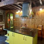 La Casa De Su Banos De Montemayor
