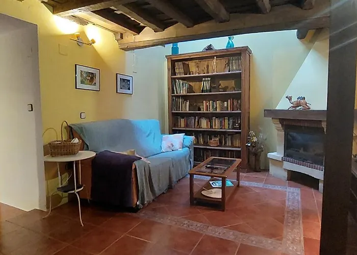 La Casa De Su * Banos De Montemayor